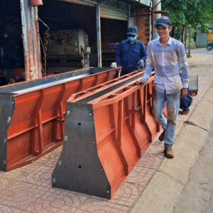 Khuôn giải phân cách